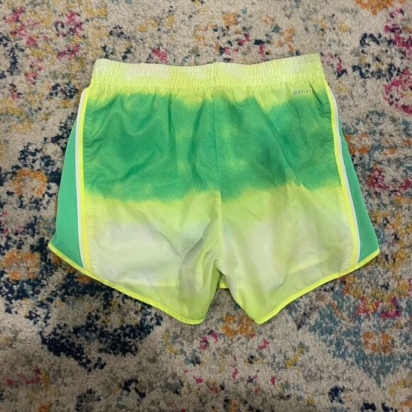Dri-fit Nike shorts size XS - Picture 4 of 4